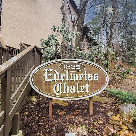 Obear Mountain Is A Newly Updated Condo In Chalet Village Of Gatlinburg! Kültér fotó