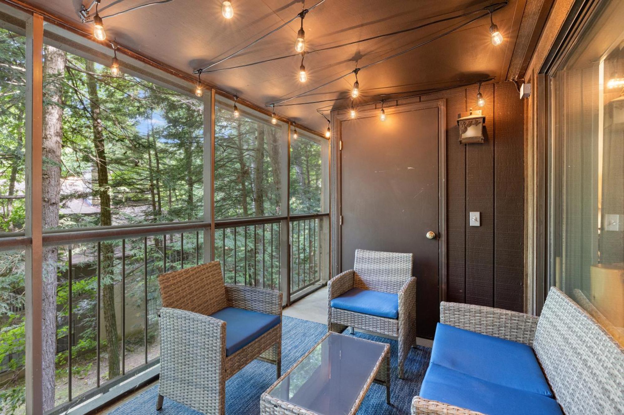 Obear Mountain Is A Newly Updated Condo In Chalet Village Of Gatlinburg! Kültér fotó